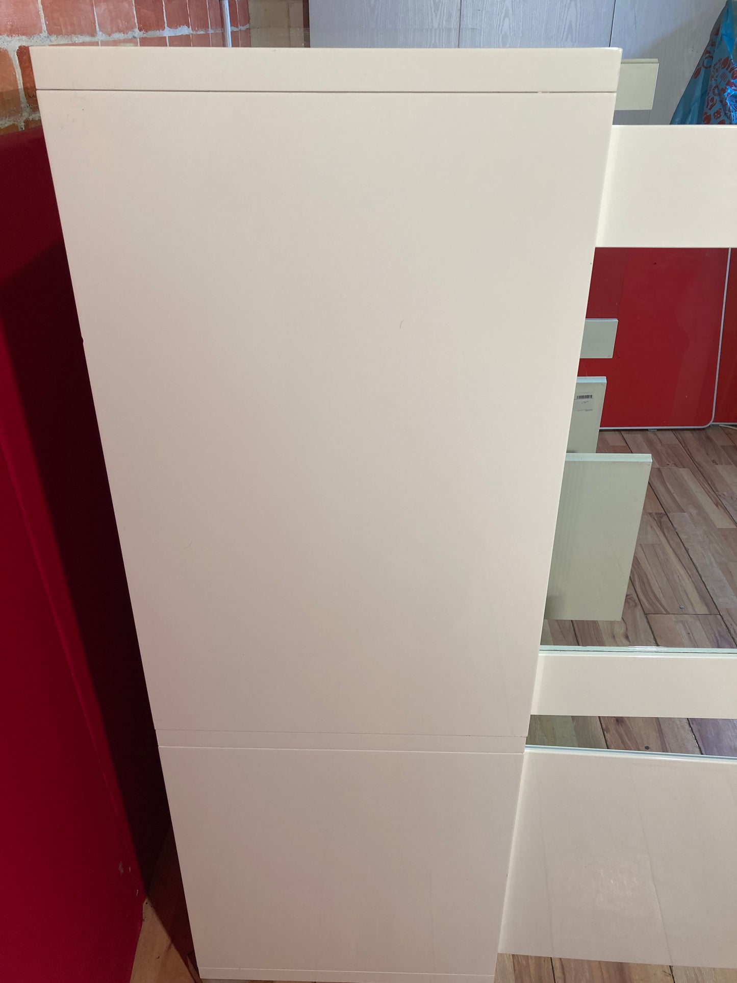 Casabella display cabinet