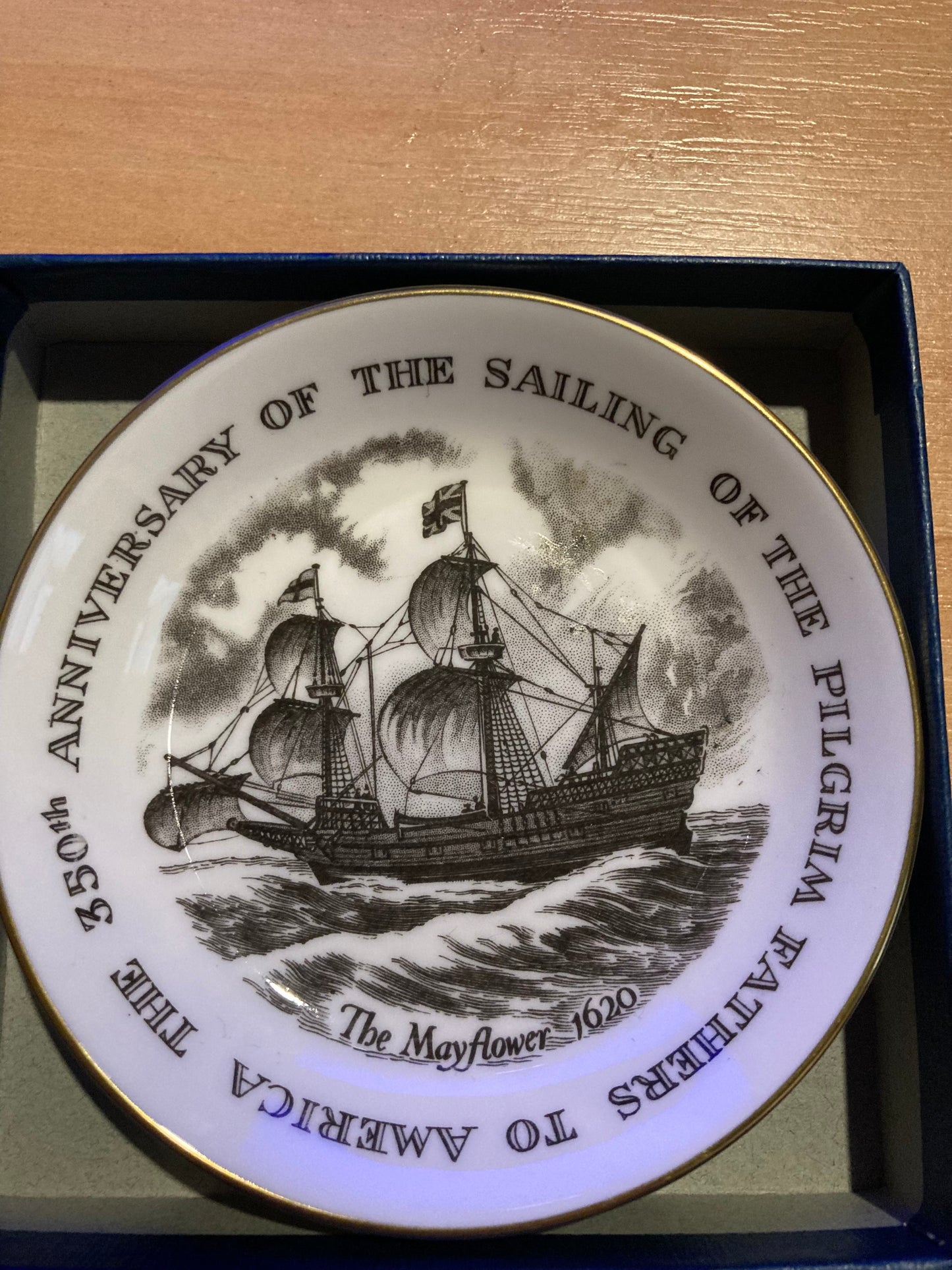 🛳️ Royal Worcester Mayflower Trinket Plate – 350th Anniversary Edition (1970) 🕰️